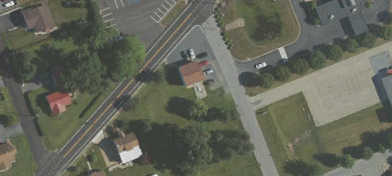 109 Hostetler Rd