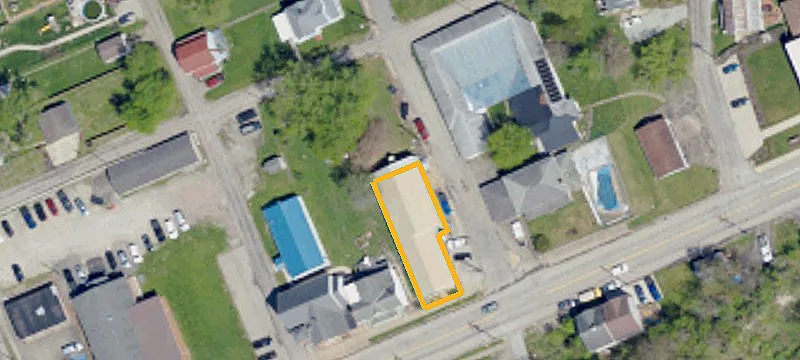 323 Main St