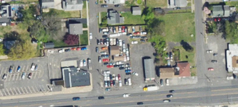 401 Bristol Pike