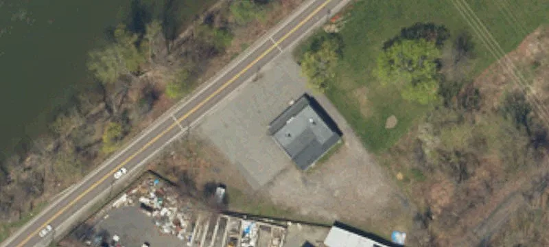 1575 Riv Rd