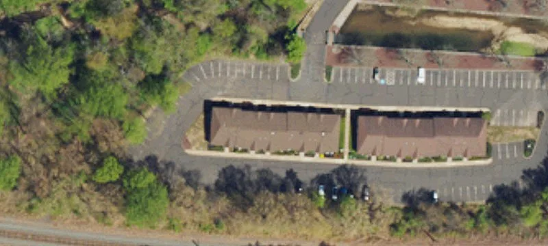 603 Lakeside Park