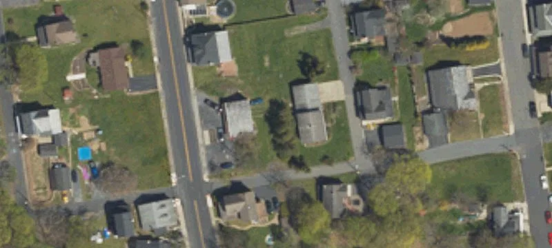 306 Maple St