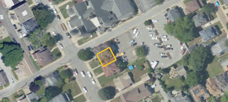 250 College Ave