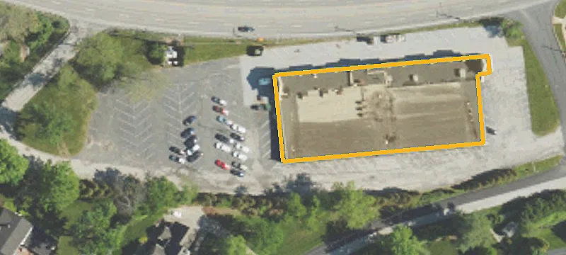 300 Lancaster Ave