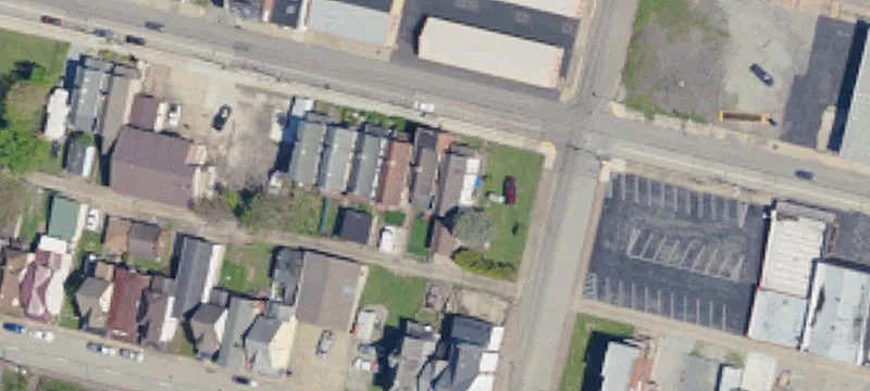 112 Donner Ave