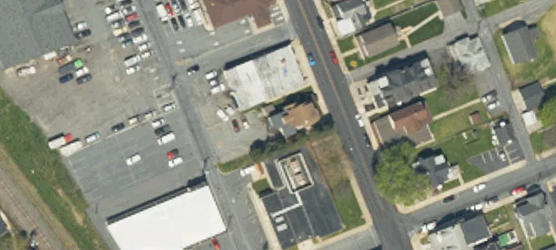 1820 Main St