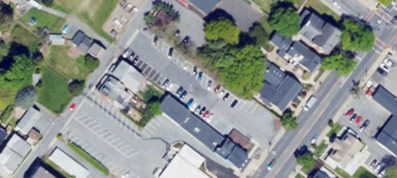 221 Main St