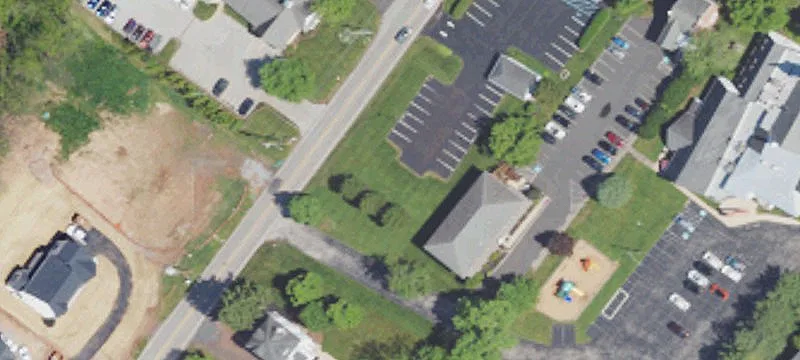 32 3rd Ave