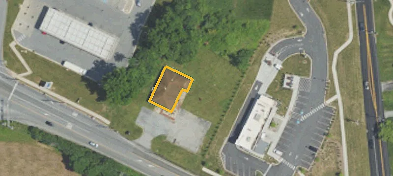 5033 Horseshoe Pike