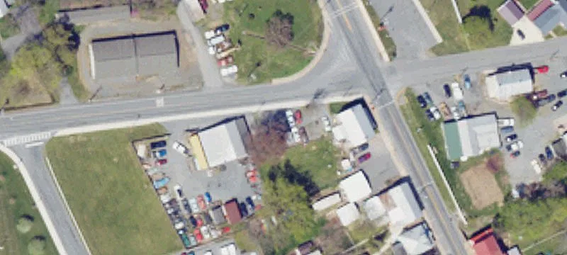 4 Grn St