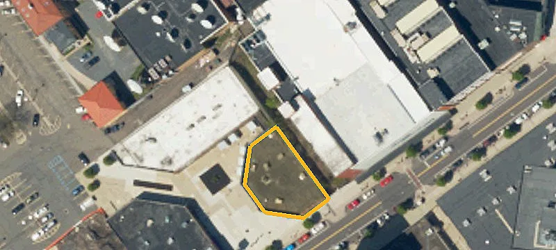 29 Main St