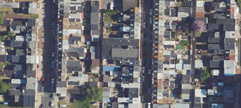528 Moss St