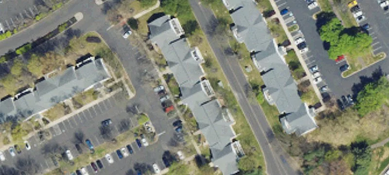 405 Floral Vale Blvd