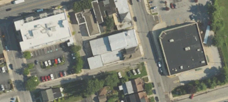 4 8th Ave
