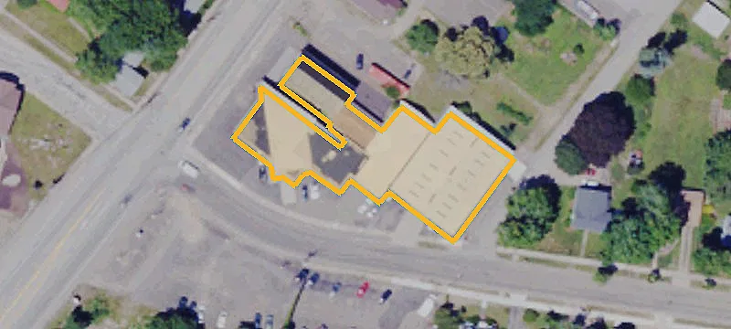 7589 Rdg Rd