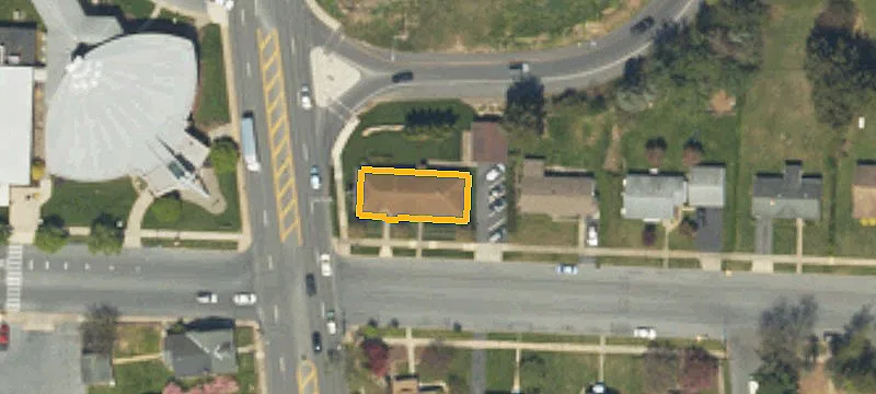 233 Pershing Blvd
