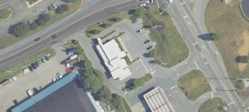 310 Centerville Rd