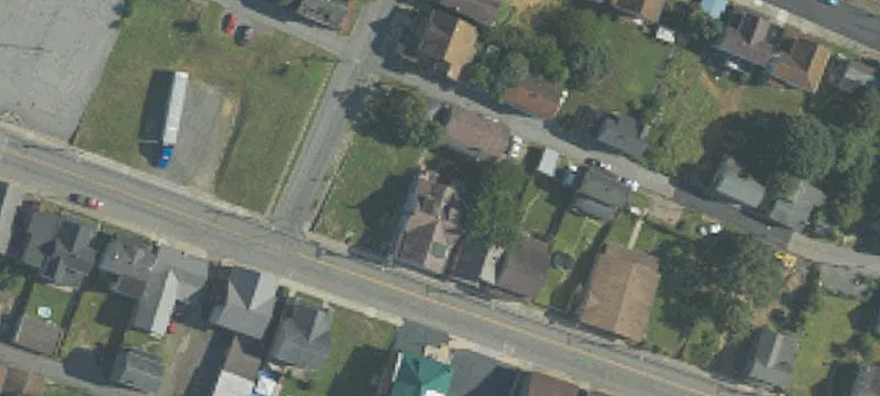 807 Bedford St