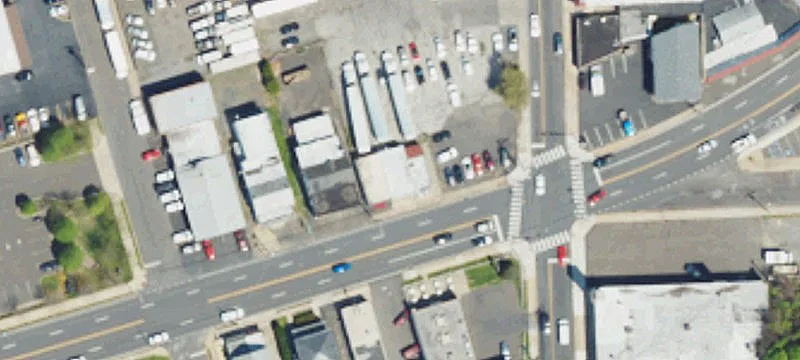 16 Lincoln Hwy