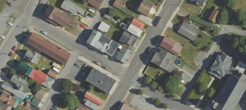 119 Powell Ave