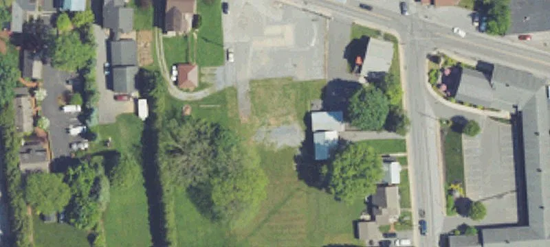 3596 Newport Rd
