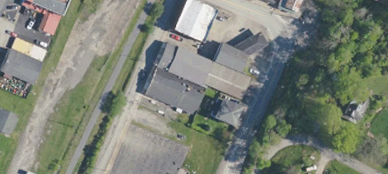 109 Railroad St
