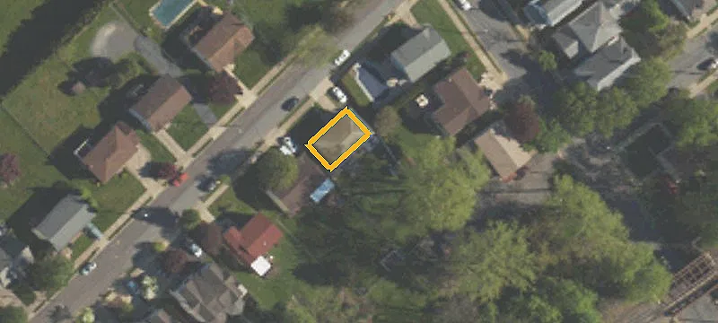 100 Thomas Ave