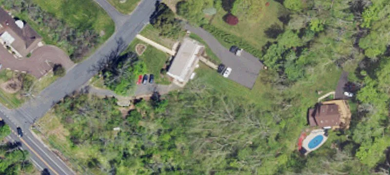 105 Memorial Dr