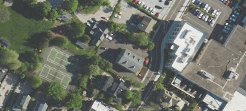 14 Elliott Ave