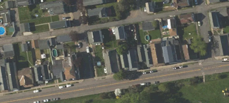 306 Frnt St