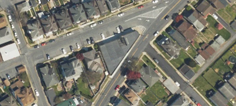 2015 Freemansburg Ave