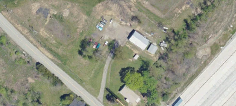 124 Cecil Henderson Rd