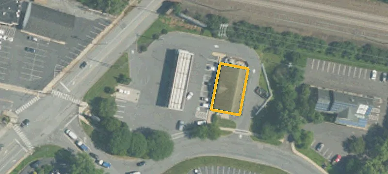 806 New Holland Ave