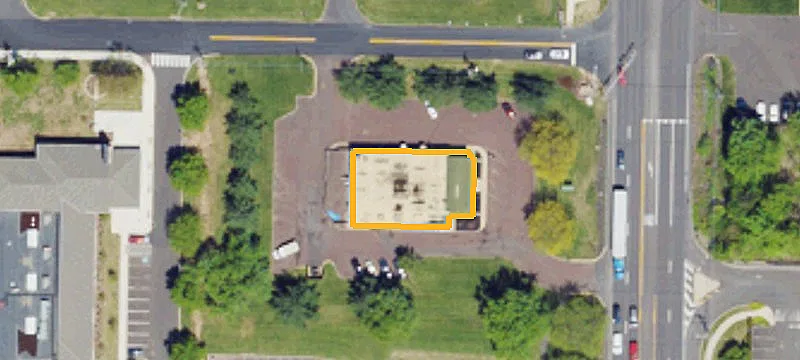 880 Easton Rd
