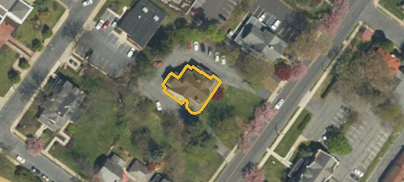 825 Delaware Ave