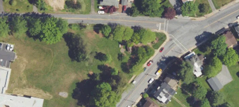 208 Main St