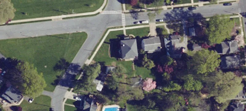 2731 Walnut St