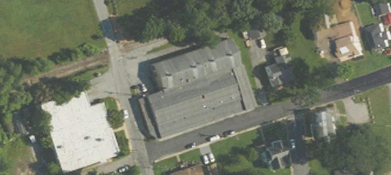 105 Woodland Ave