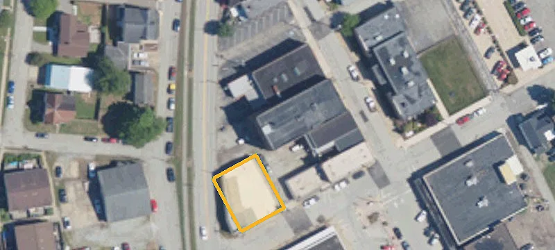 206-208 Warren Ave