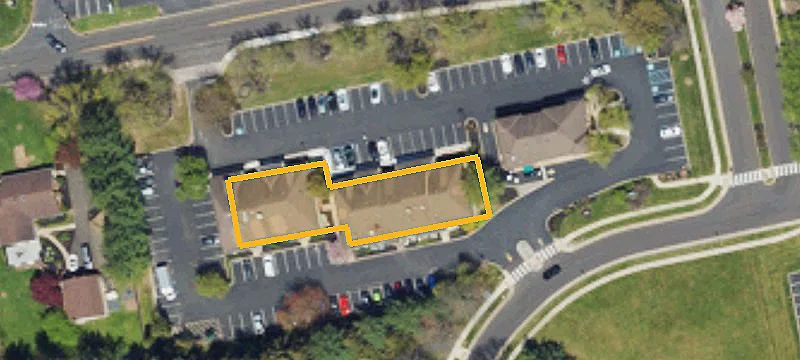 1 Cambridge Ln