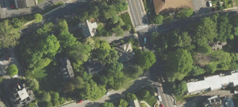 60 Lansdowne Ave