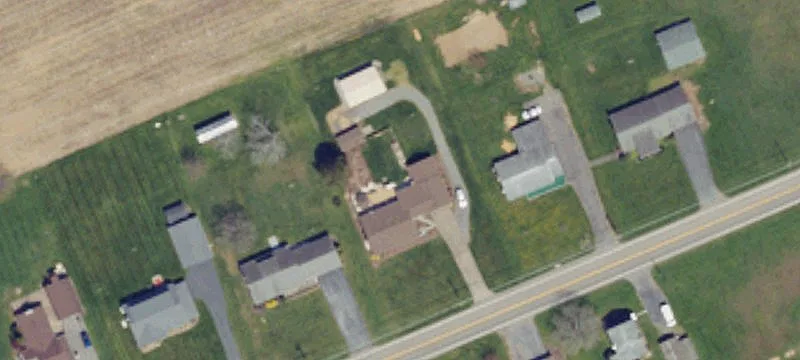 2984 Raccoon Vly Rd