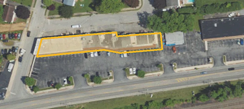 821 Lancaster Ave