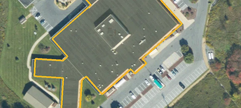 290 Haida Ave