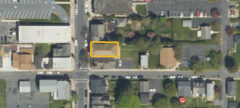 139 Main St