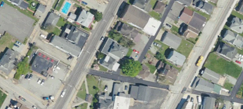 10 4th St