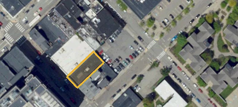 220 Oakland Ave