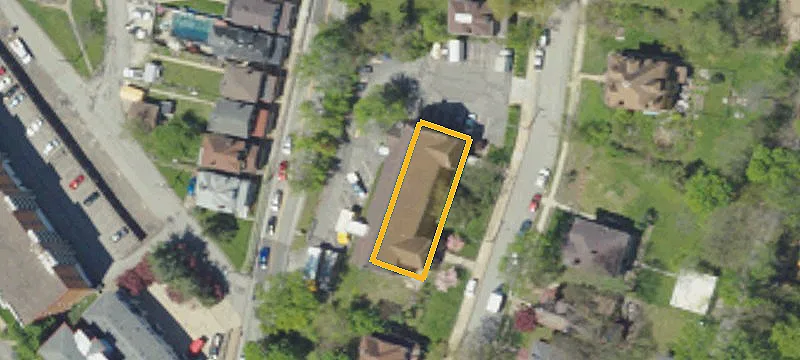 25 Carrick Ave