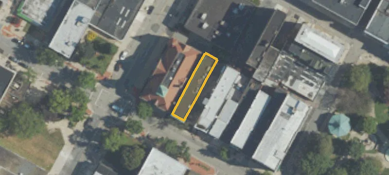 407 Main St