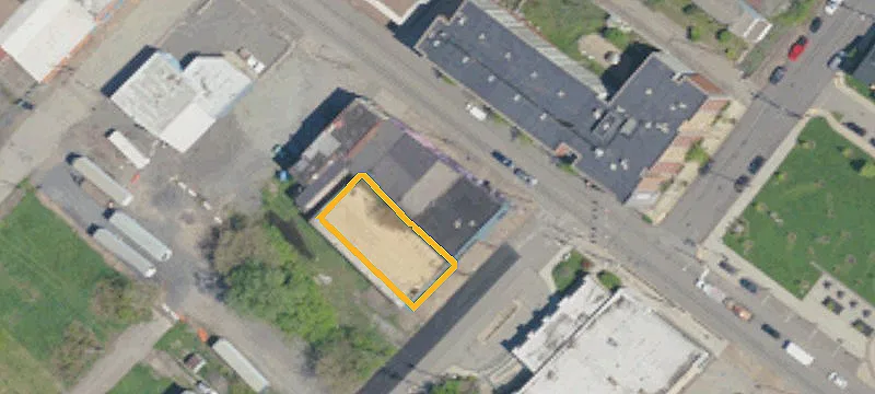 320 Braddock Ave